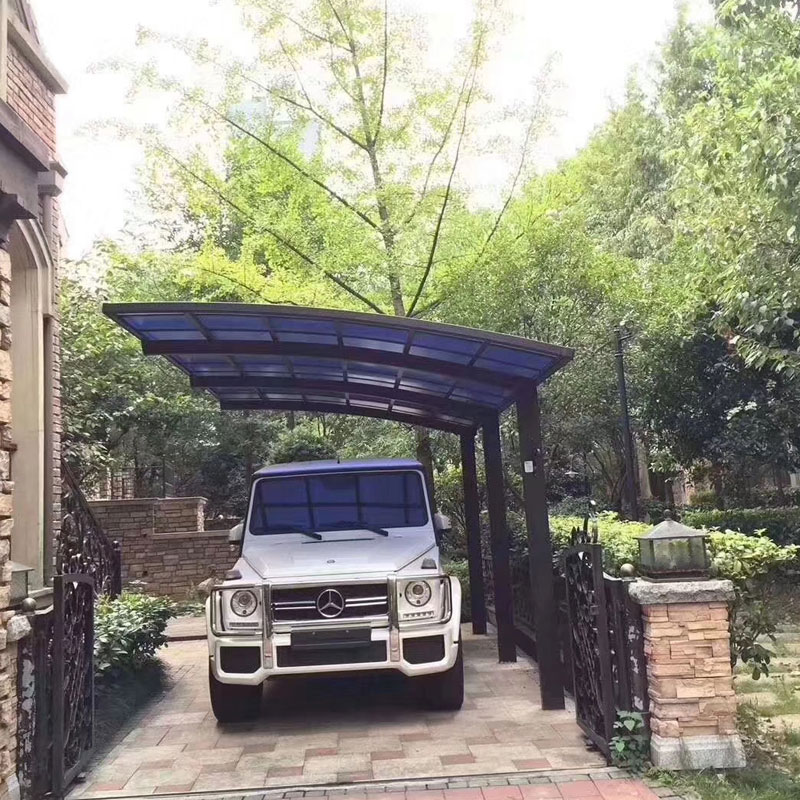 Carport nhôm đính kèm màu trắng